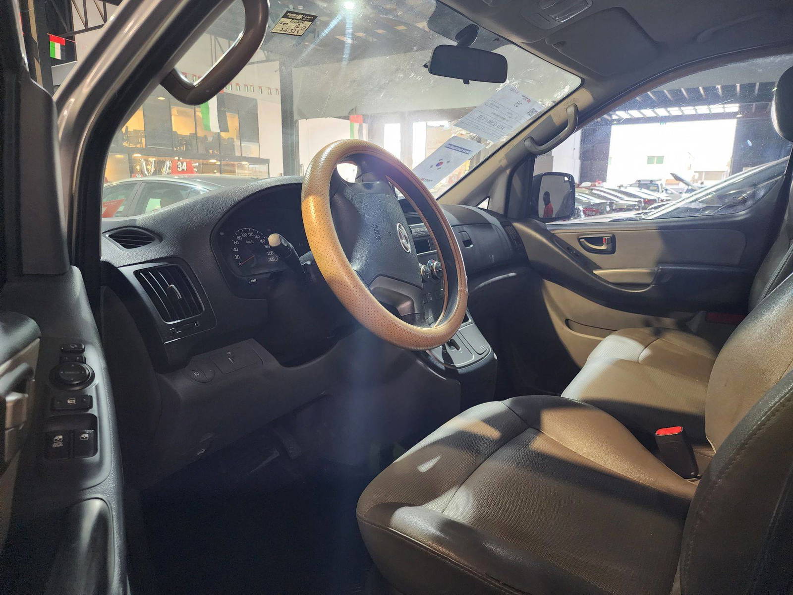 HYUNDAI GRAND STAREX 2011 - Marhaba Auction Used Cars - Image 9