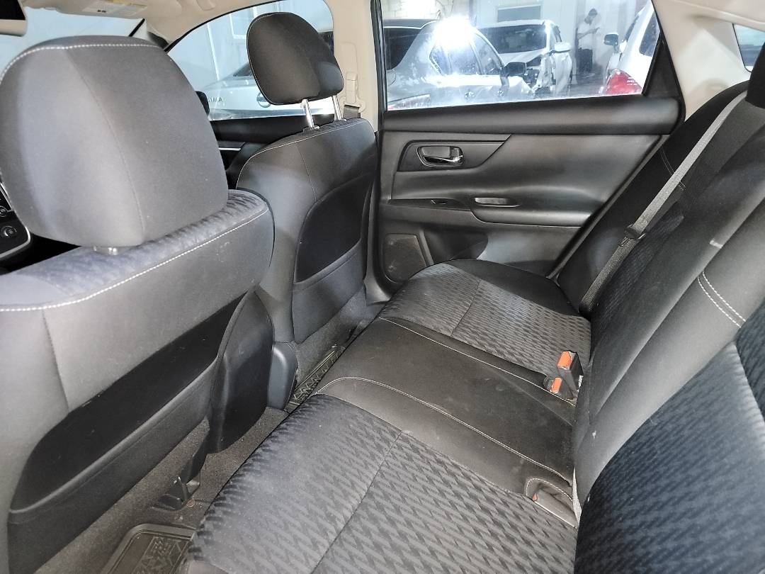 2018 NISSAN ALTIMA — 140541 Miles — Lot 49152673 - Marhaba Auctions Used Cars - Image 5