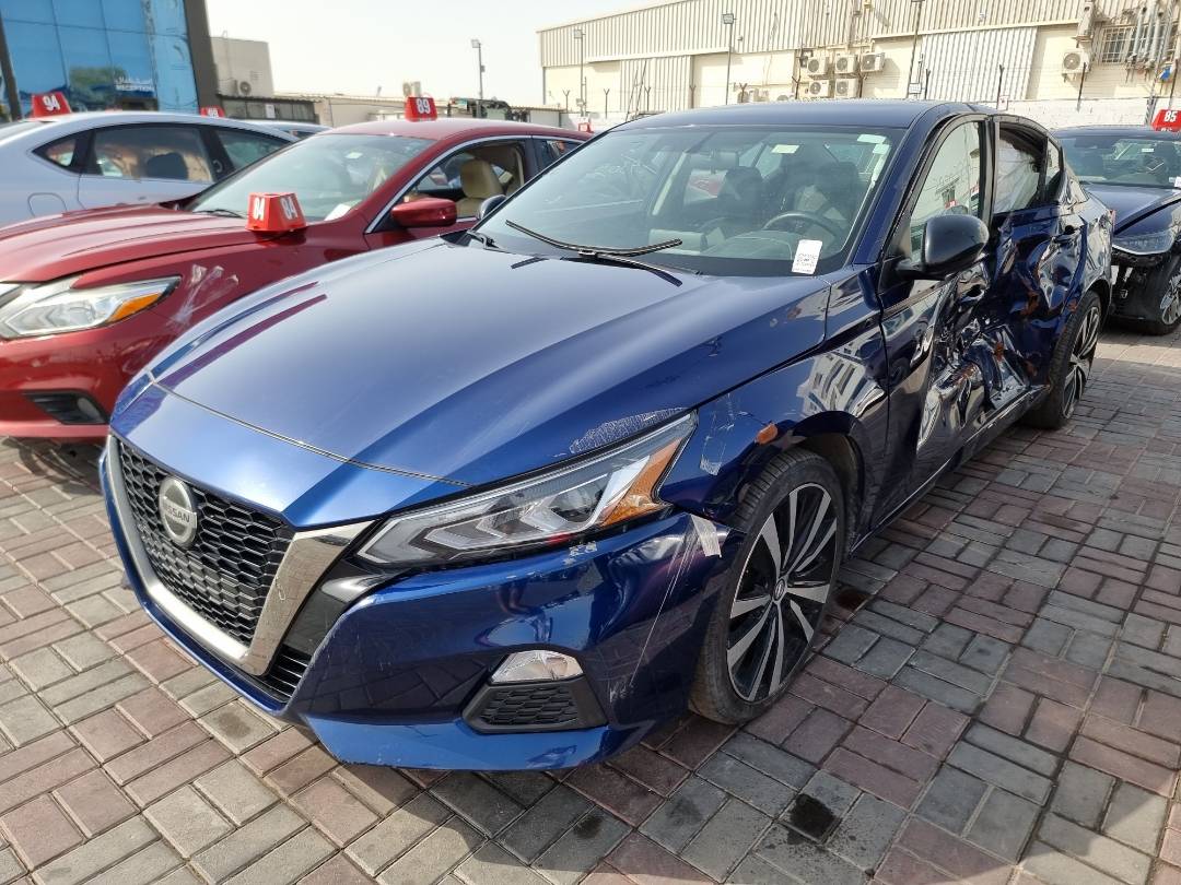 2019 NISSAN ALTIMA — 124184 Miles — Lot 32145968 — Ind. 12 - Marhaba Auctions Used Cars - Image 3