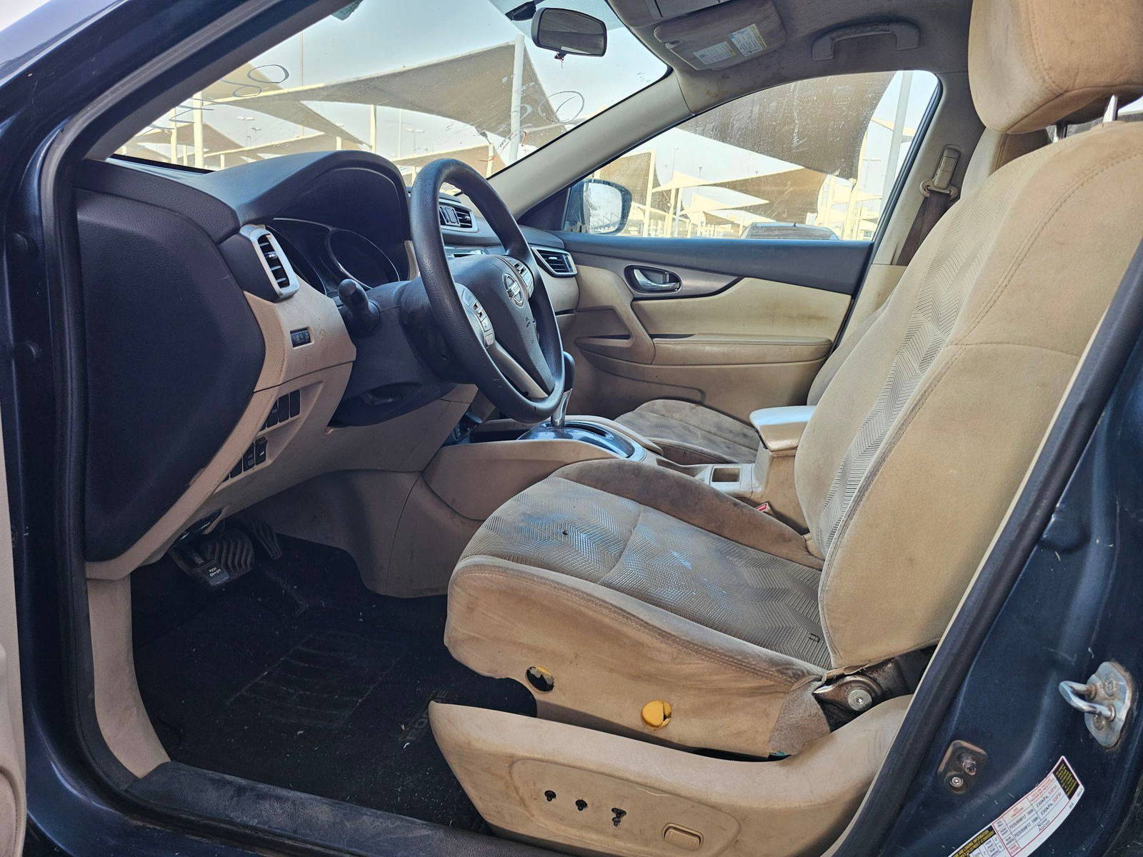 2016 NISSAN ROGUE — 238419 Miles — Lot 0GC744190 — Souq - Marhaba Auctions Used Cars - Image 8