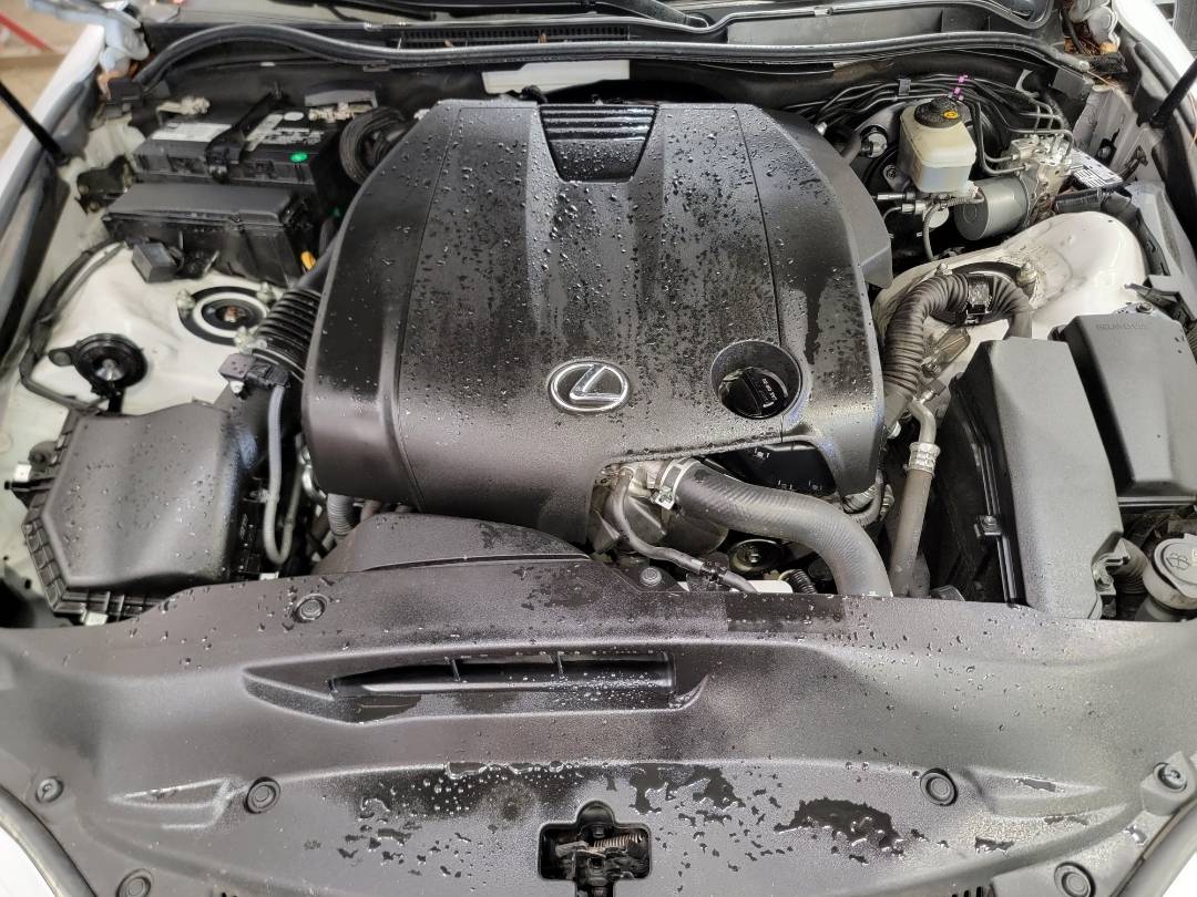 2015 LEXUS IS 250 — 102212 Miles — Lot 38762215 - Marhaba Auctions Used Cars - Image 6