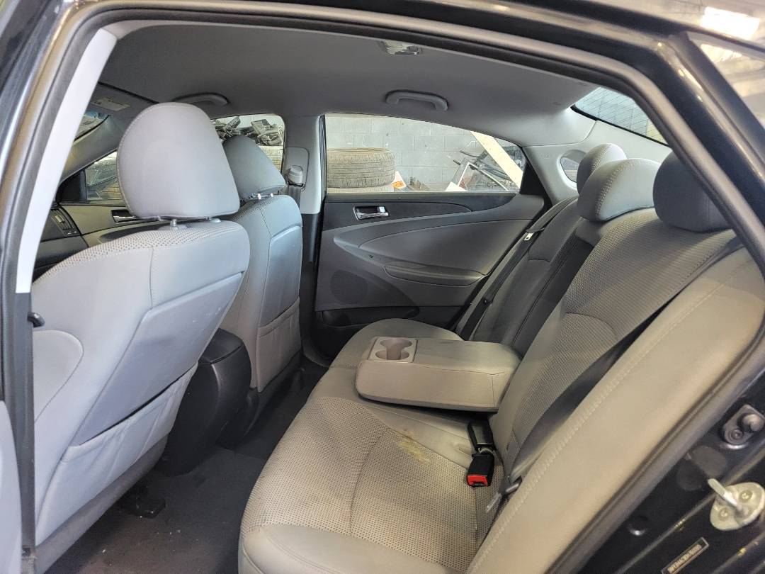 2013 HYUNDAI SONATA — 110248 Miles — Lot 75904904 — Main - Marhaba Auctions Used Cars - Image 7