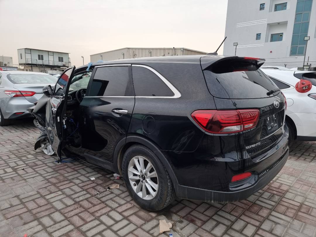 2019 KIA SORENTO — 115733 Miles — Lot 124587 — Ind. 12 - Marhaba Auctions Used Cars - Image 3