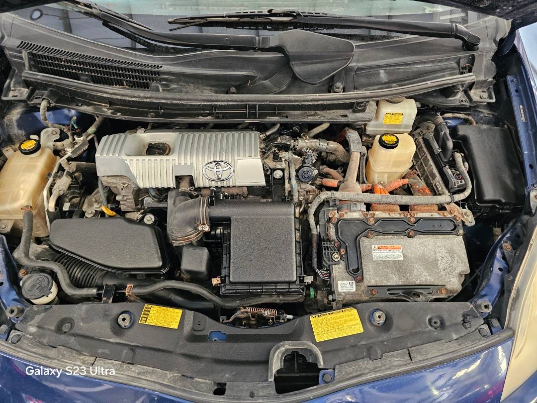 TOYOTA PRIUS 2011 - Marhaba Auction Used Cars - Image 9