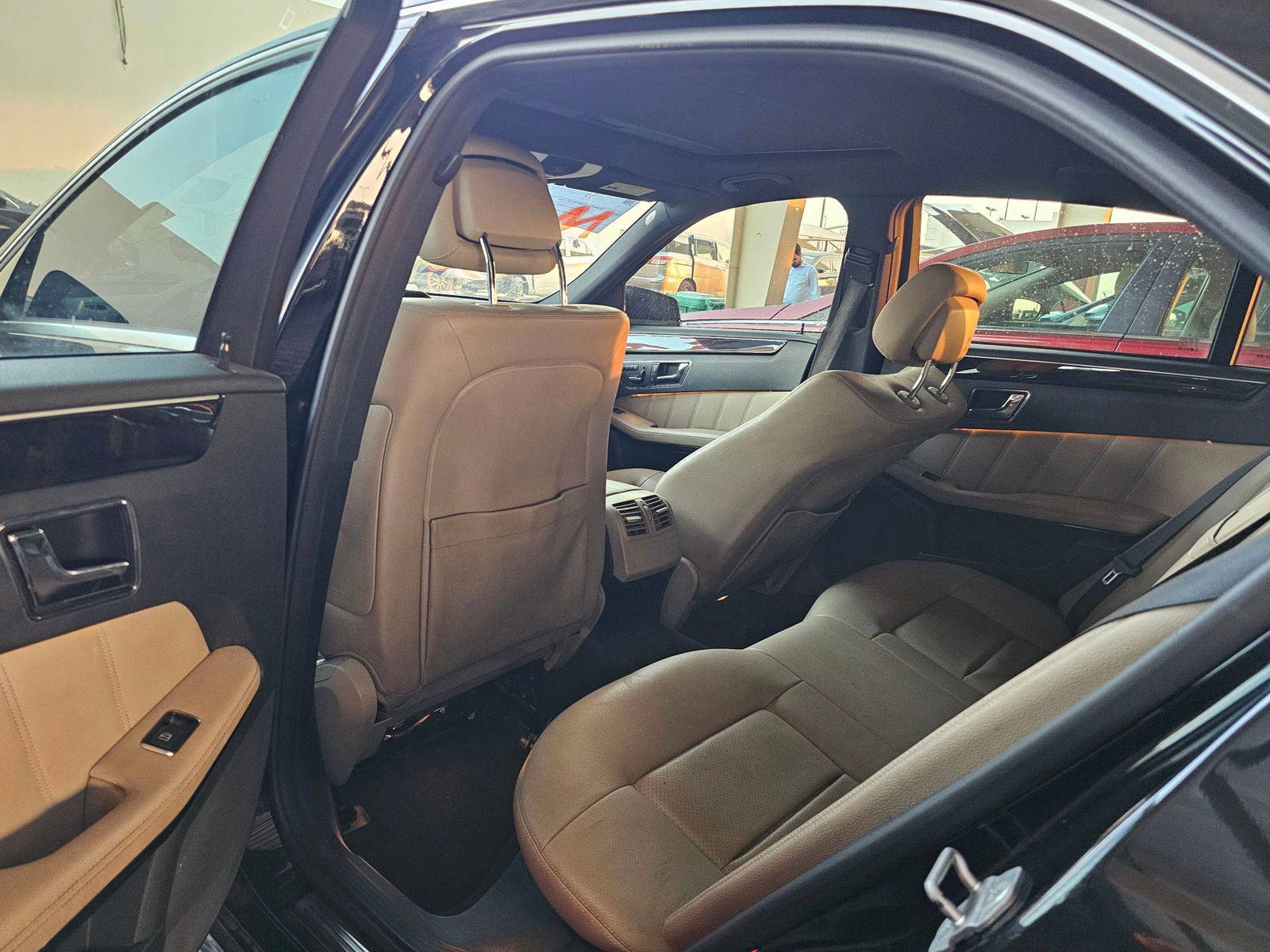2011 MERCEDES BENZ E 350 — 183318 Miles — Lot GB8BA327898 — Main - Marhaba Auctions Used Cars - Image 6