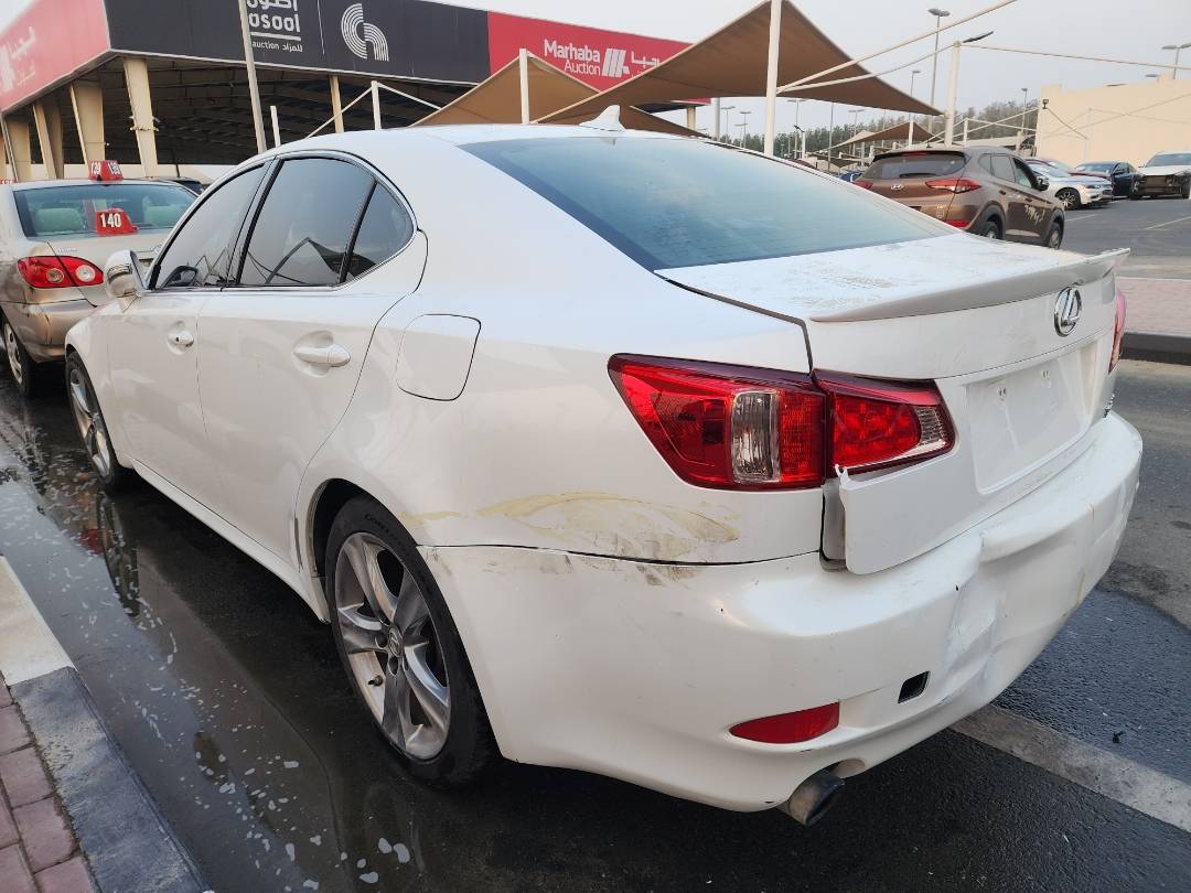 2013 LEXUS IS 250 — 189936 Miles — Lot 87666 — Souq - Marhaba Auctions Used Cars - Image 5