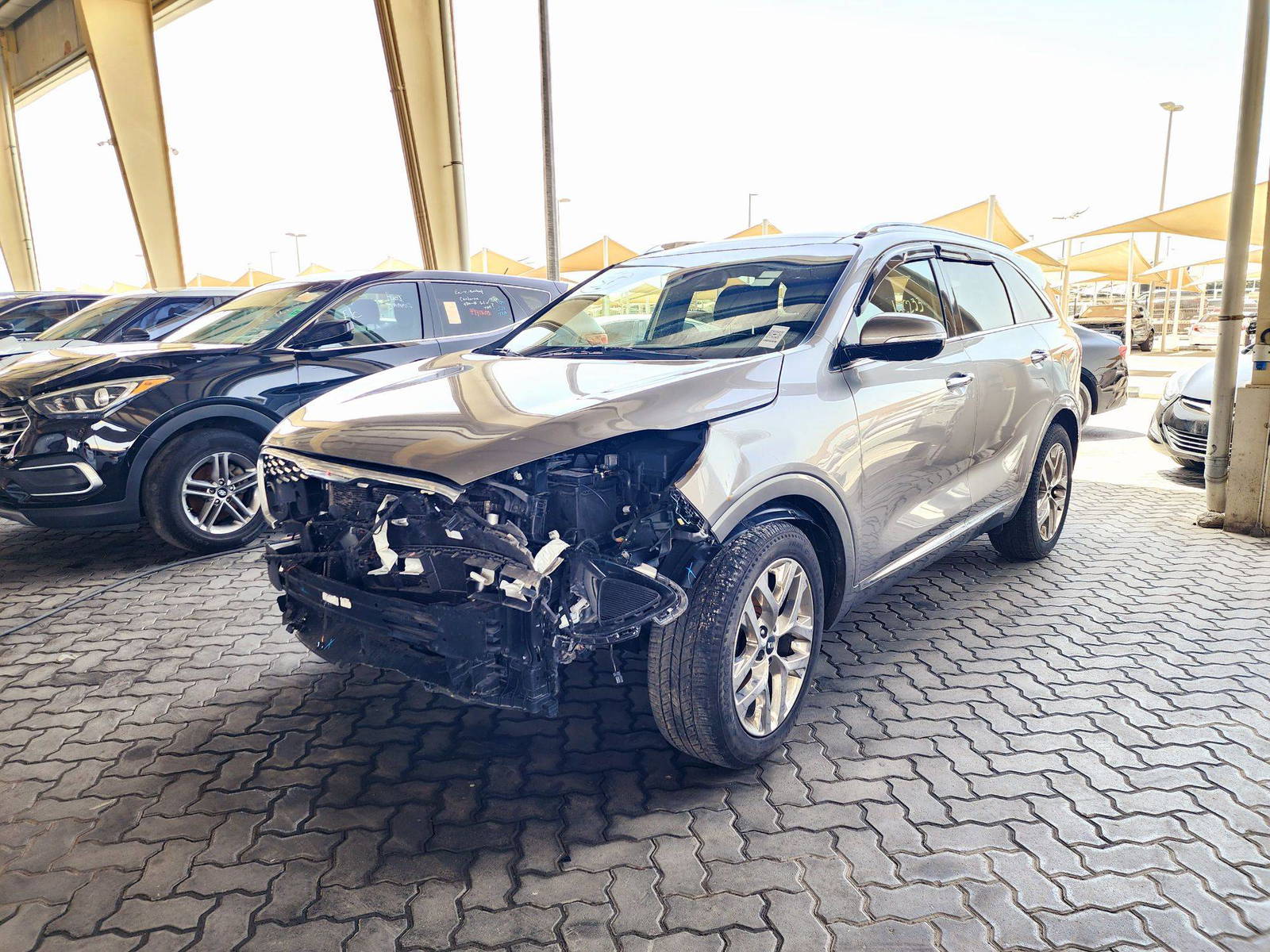 2019 KIA SORENTO — 156233 Miles — Lot 84922174 — Souq - Marhaba Auctions Used Cars - Image 5