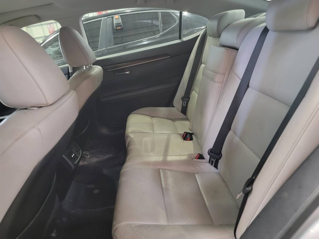 2013 LEXUS ES 350 — 140905 Miles — Lot 38761060 — Souq - Marhaba Auctions Used Cars - Image 6