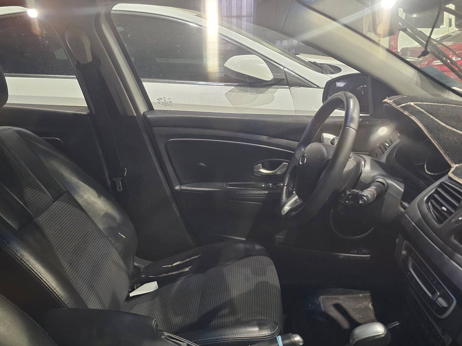 RENAULT SM3 2012 - Marhaba Auction Used Cars - Image 7