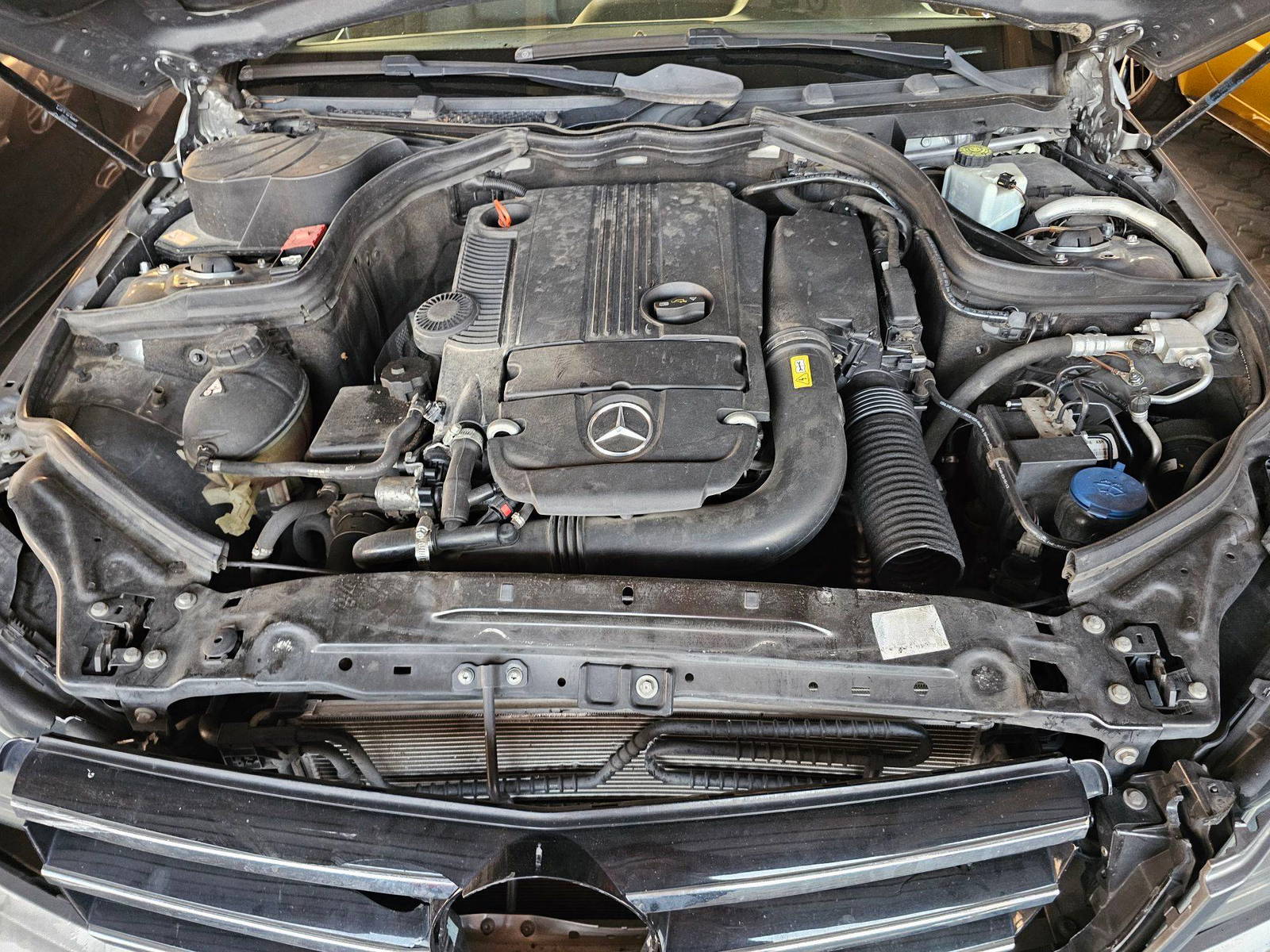 2014 MERCEDES BENZ C 250 — 157532 Miles — Lot B7EA932956 — Souq - Marhaba Auctions Used Cars - Image 11