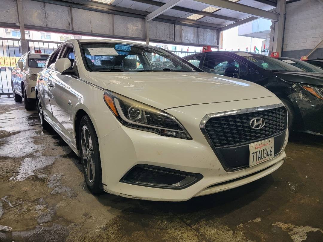 2016 HYUNDAI SONATA — 124356 Miles — Lot 945558 — Main - Marhaba Auctions Used Cars - Image 4
