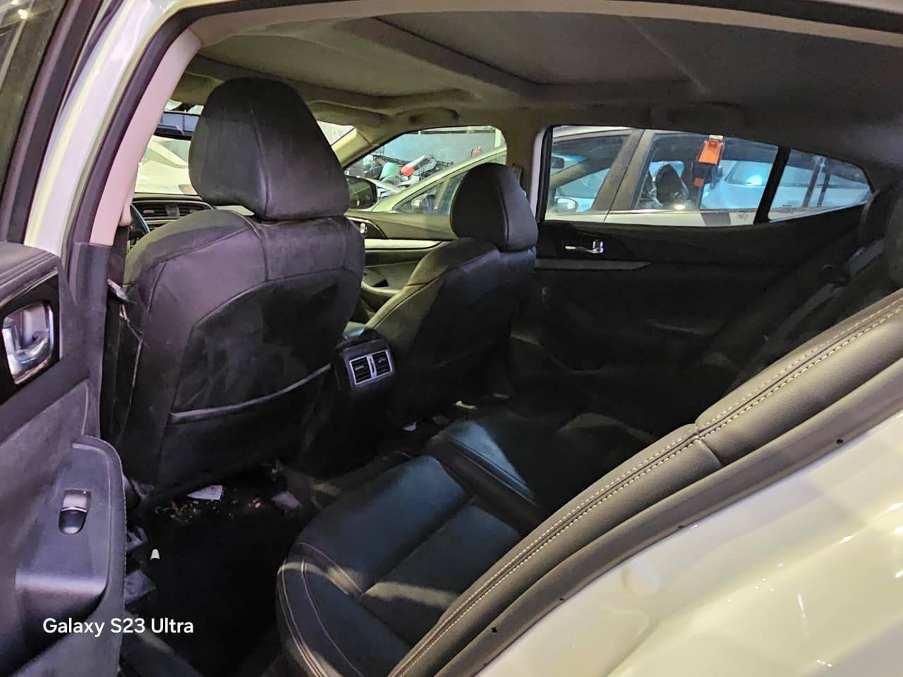 2017 NISSAN MAXIMA — 225205 KM — Lot P2HC431150 — Main - Marhaba Auctions Used Cars - Image 6