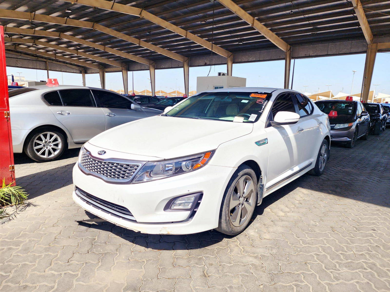 2016 KIA OPTIMA — 140748 Miles — Lot 1215610 — Souq - Marhaba Auctions Used Cars - Image 5