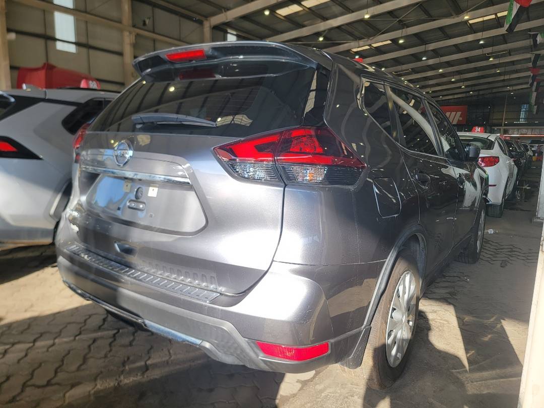2018 NISSAN ROGUE — 105848 Miles — Lot 555747 — Main - Marhaba Auctions Used Cars - Image 3