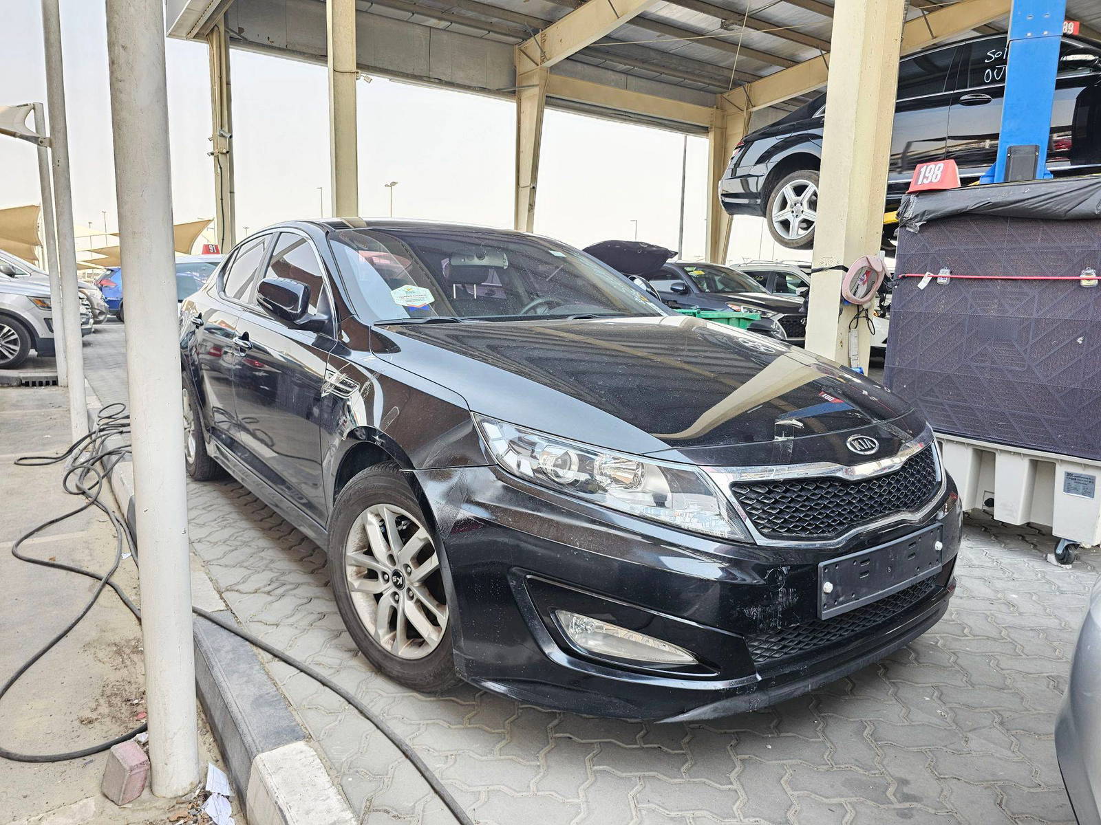 2011 KIA K5 — 137204 KM — Lot 167260 — Souq - Marhaba Auctions Used Cars - Image 4