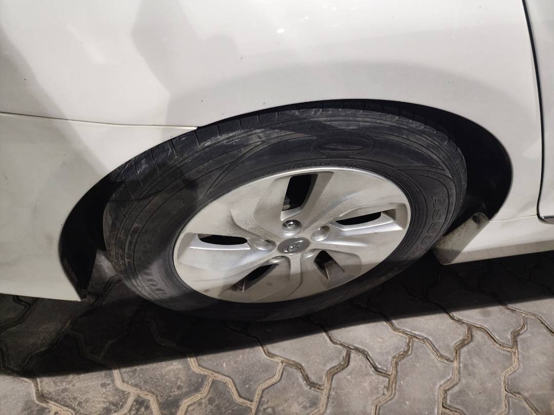 2013 HYUNDAI SONATA — 173216 Miles — Lot 80264573 - Marhaba Auctions Used Cars - Image 8