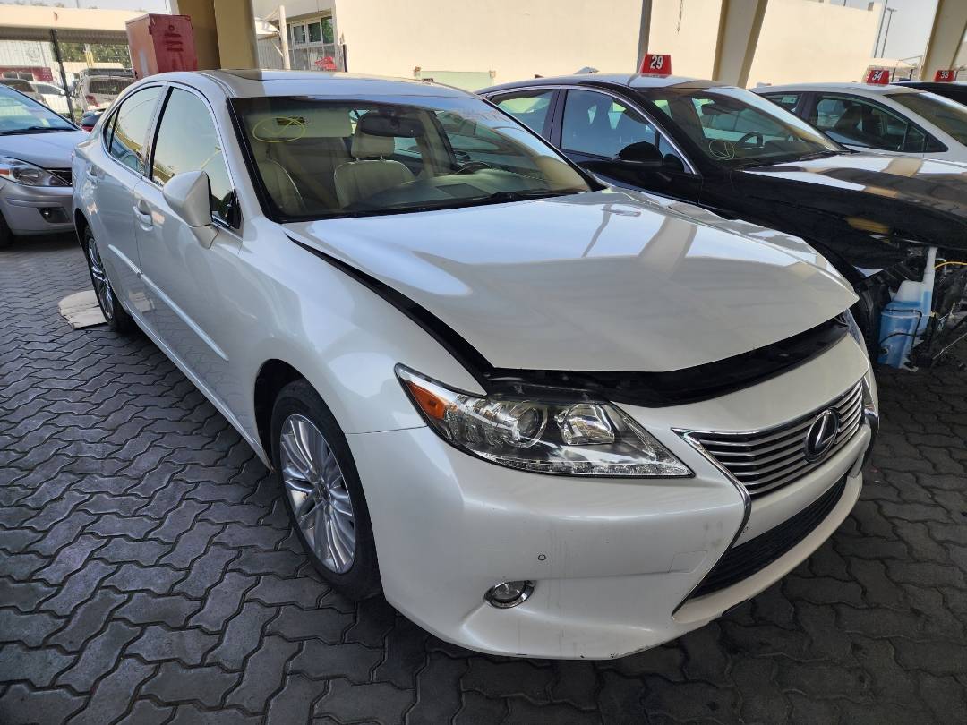 2015 LEXUS ES 350 — 112641 Miles — Lot 2173854 — Main - Marhaba Auctions Used Cars - Image 6