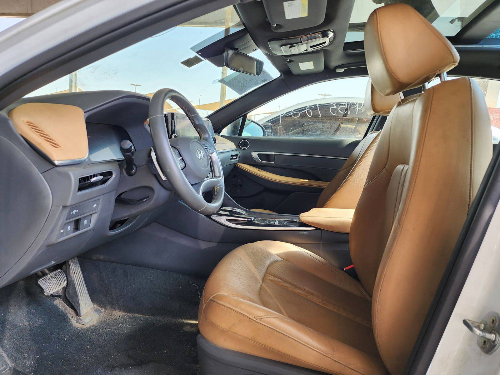 2020 HYUNDAI SONATA — 91617 Miles — Lot 49557224 — Souq - Marhaba Auctions Used Cars - Image 9