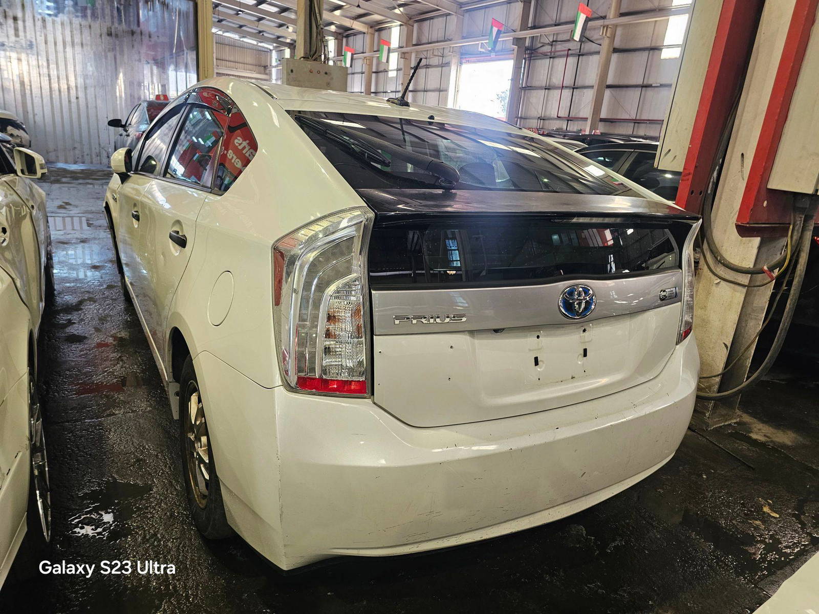 2013 TOYOTA PRIUS — 250298 Miles — Lot 93310265 — Main - Marhaba Auctions Used Cars - Image 5