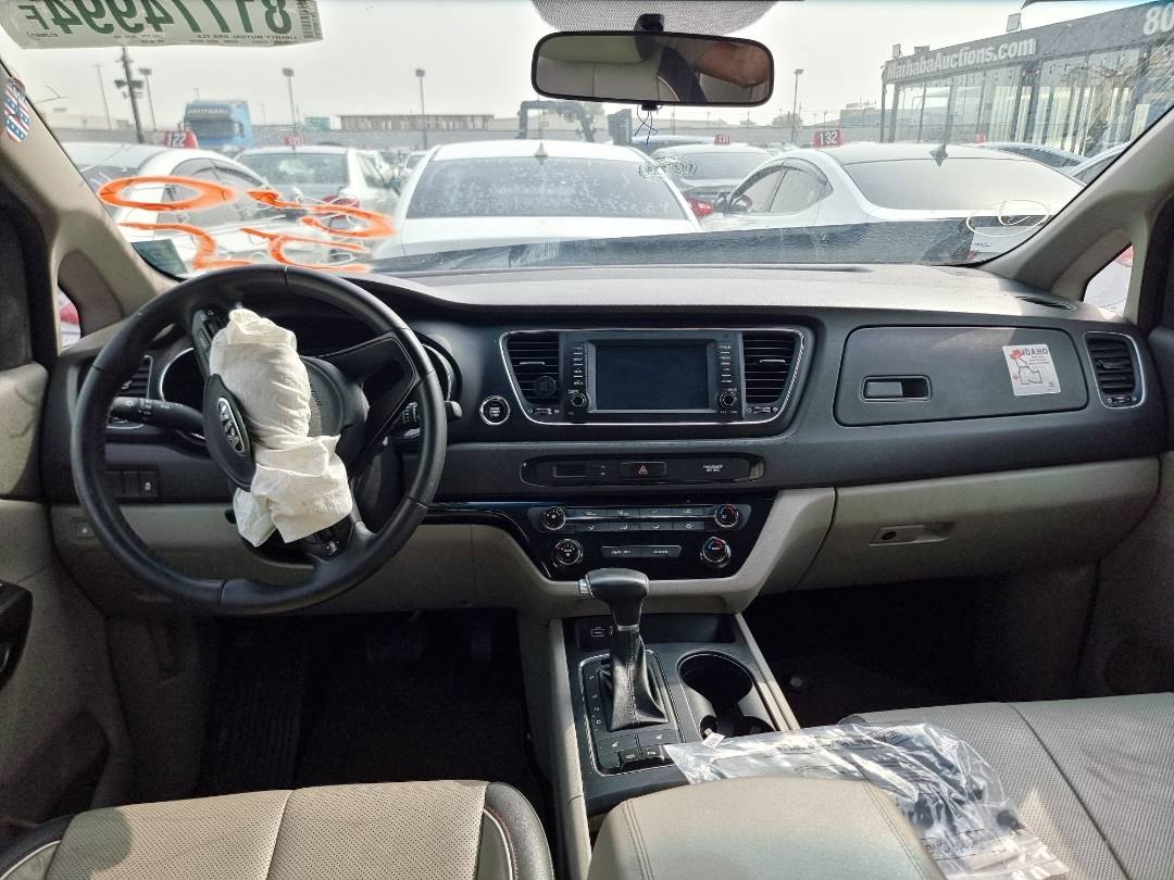 2018 KIA SEDONA — 124042 Miles — Lot 215487 — Main - Marhaba Auctions Used Cars - Image 7