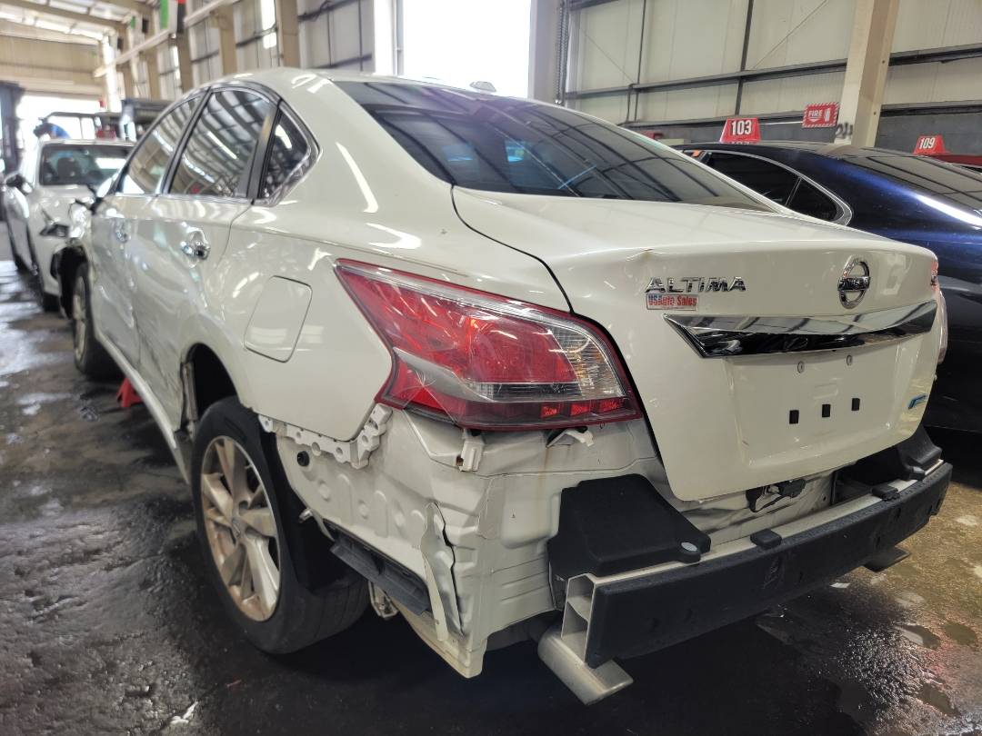 2013 NISSAN ALTIMA — 185614 Miles — Lot 38285185 - Marhaba Auctions Used Cars - Image 4