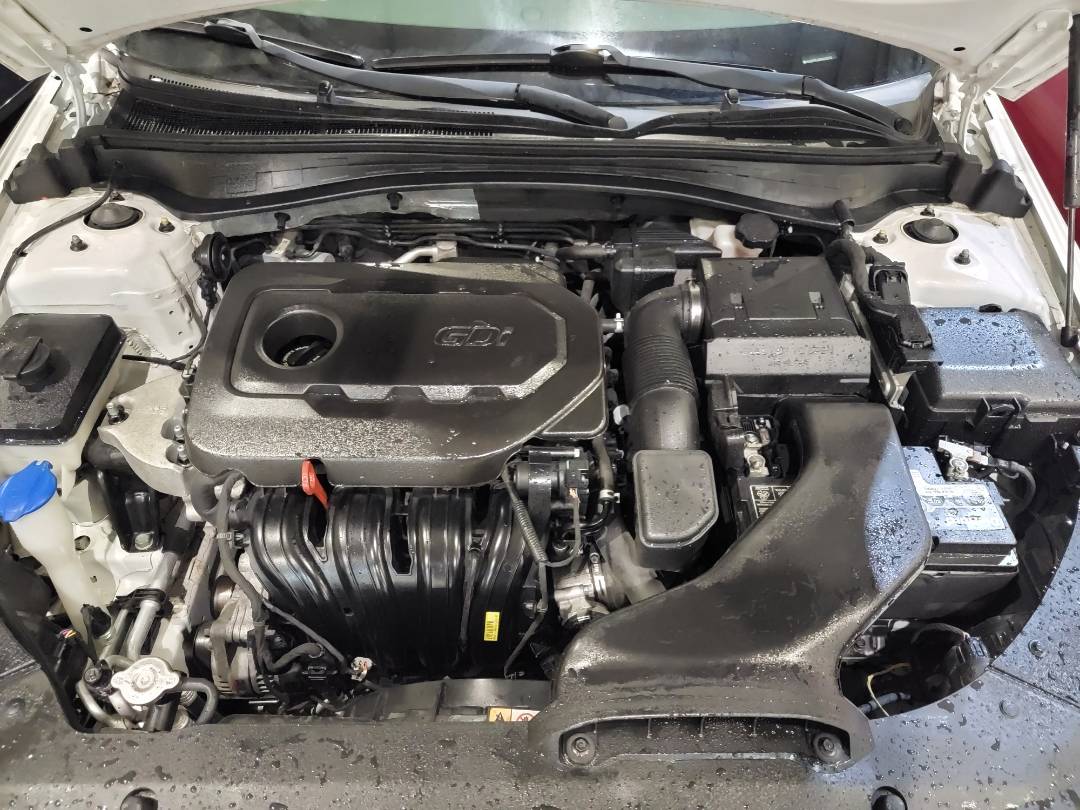2018 KIA OPTIMA — 105482 Miles — Lot 41564756 — Main - Marhaba Auctions Used Cars - Image 9