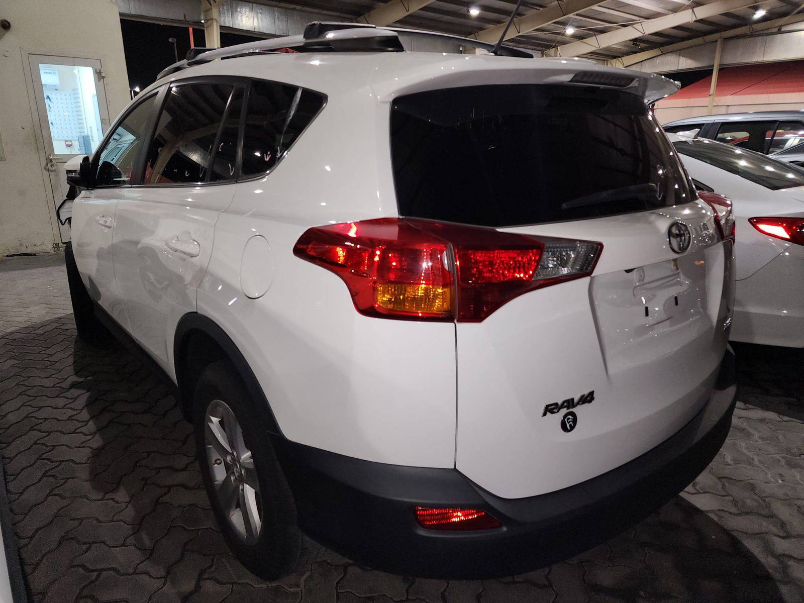 2014 TOYOTA RAV4 — 88673 Miles — Lot 77500153 - Marhaba Auctions Used Cars - Image 3