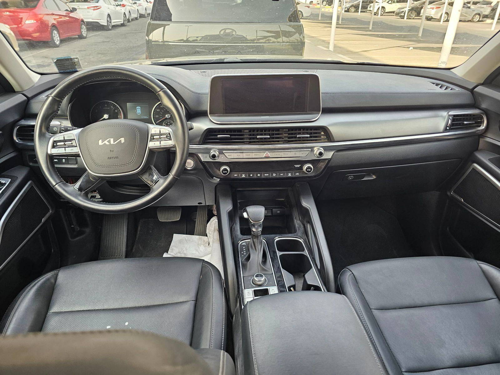 2022 KIA TELLURIDE — 17786 Miles — Lot 2NG303815 — Souq - Marhaba Auctions Used Cars - Image 7