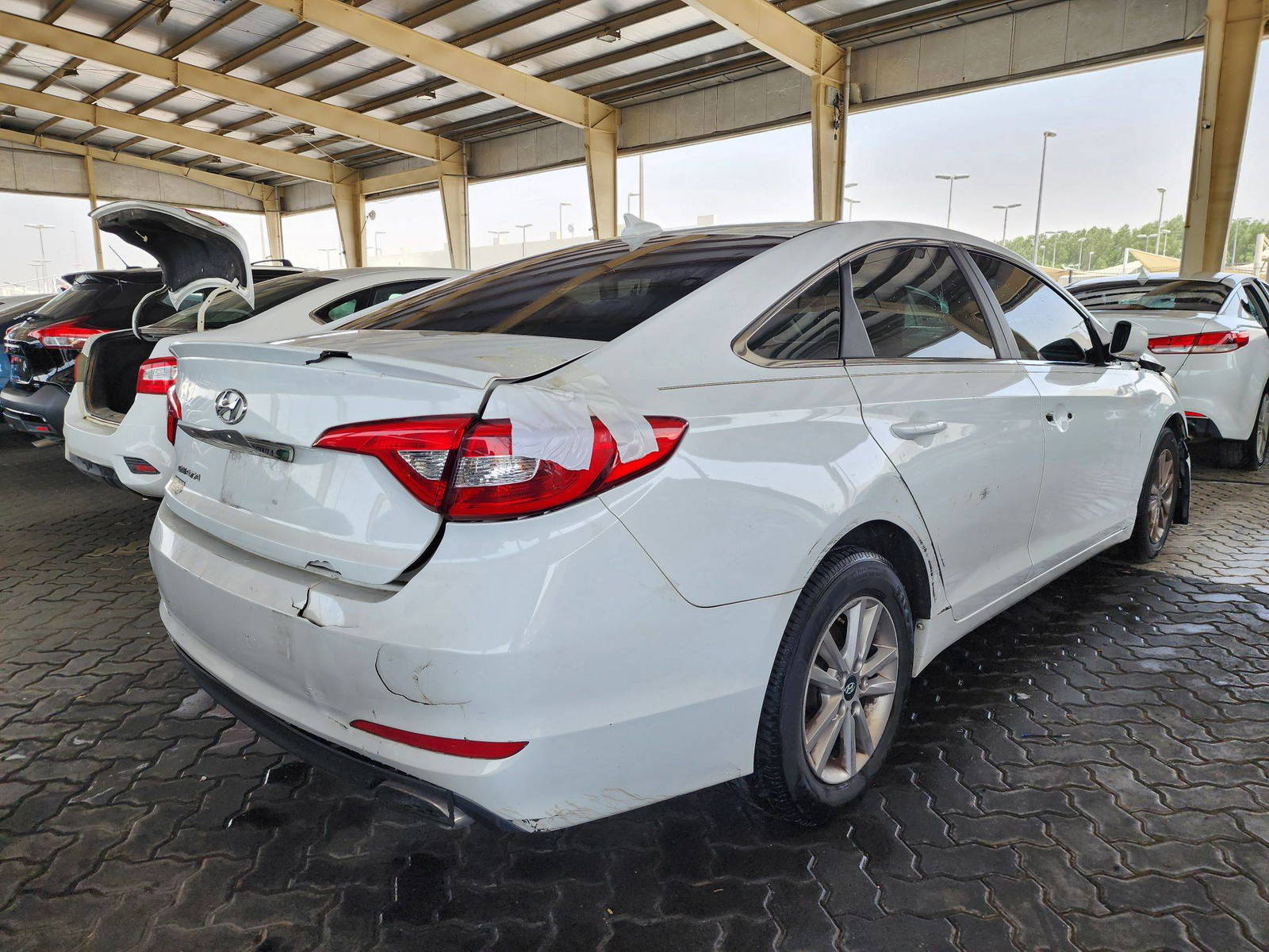 2015 HYUNDAI SONATA — 193817 Miles — Lot 39336549 — Main - Marhaba Auctions Used Cars - Image 3