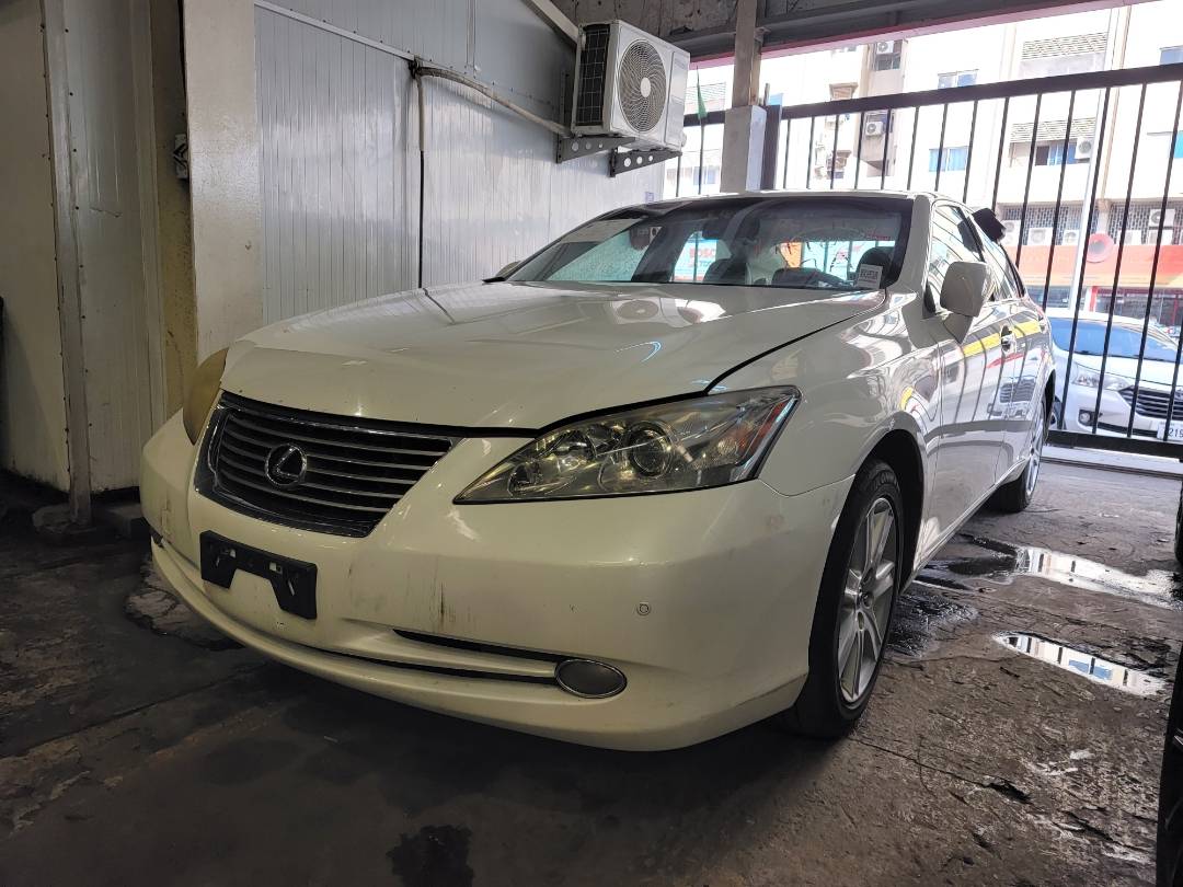 2009 LEXUS ES 350 — 213629 Miles — Lot 892293163 — Main - Marhaba Auctions Used Cars - Image 5