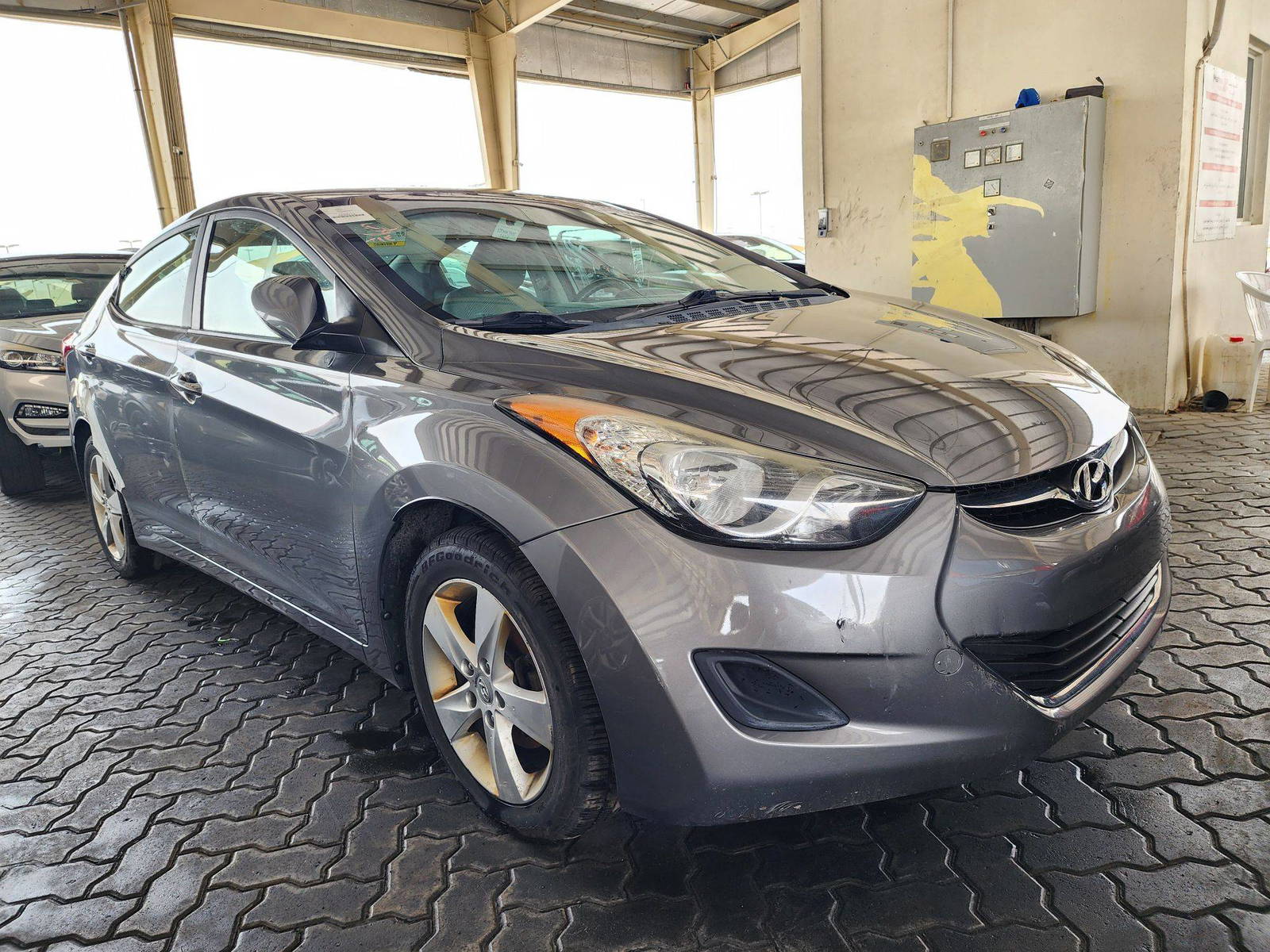 2013 HYUNDAI ELANTRA — 188065 Miles — Lot 42097 — Souq - Marhaba Auctions Used Cars - Image 4
