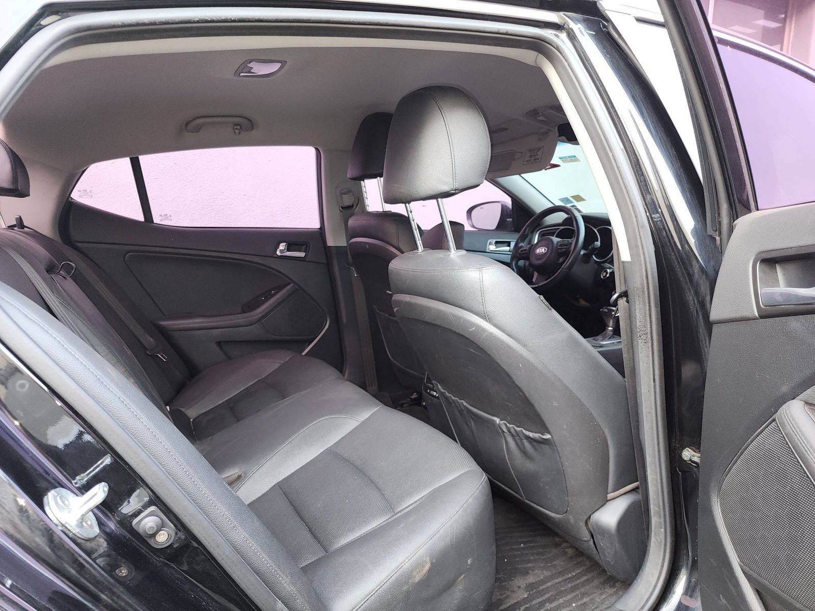 2015 KIA K5 — 109660 KM — Lot 550470 — Main - Marhaba Auctions Used Cars - Image 5