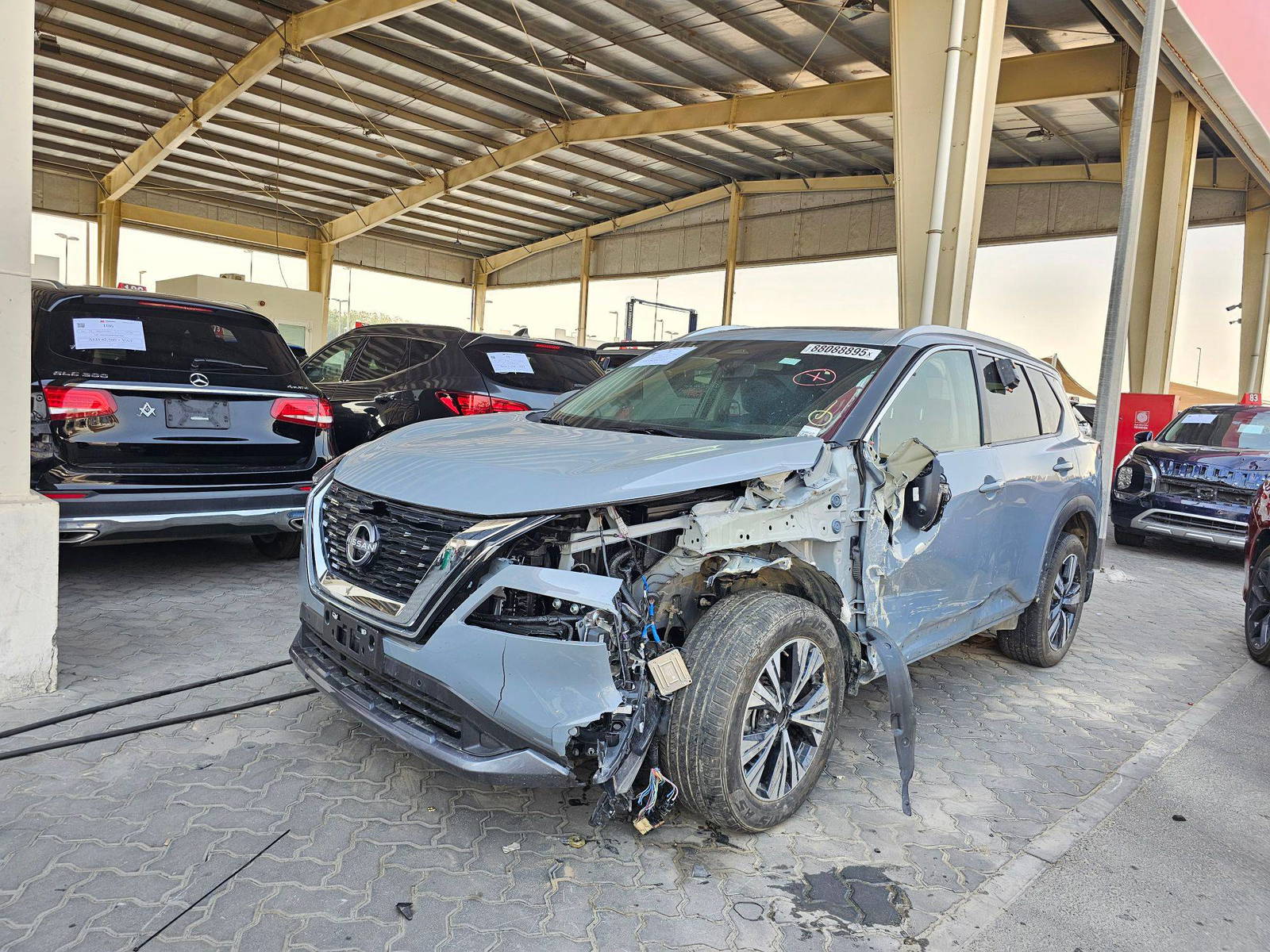 2023 NISSAN ROGUE — 13727 Miles — Lot XPC848728 — Souq - Marhaba Auctions Used Cars - Image 4