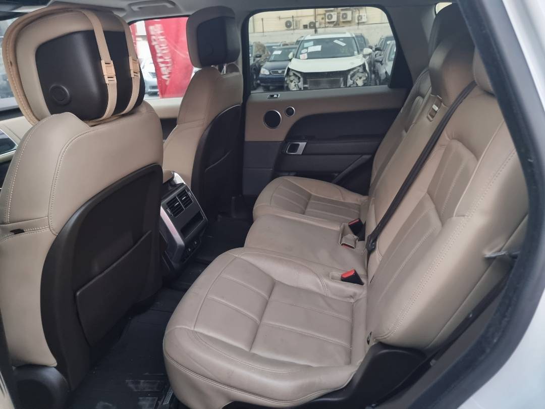 LAND ROVER RANGE ROVER SPORT 2019 - Marhaba Auction Used Cars - Image 7