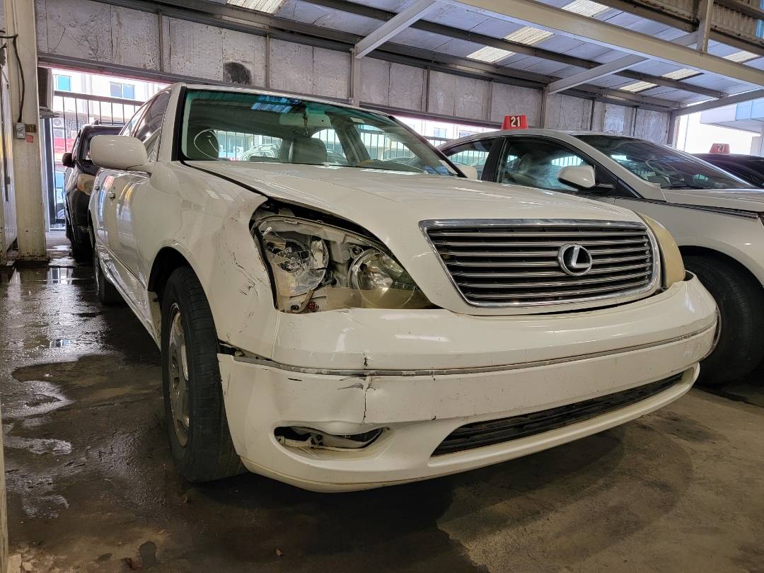 2002 LEXUS LS 430 — 171228 Miles — Lot 64070163 — Main - Marhaba Auctions Used Cars - Image 7