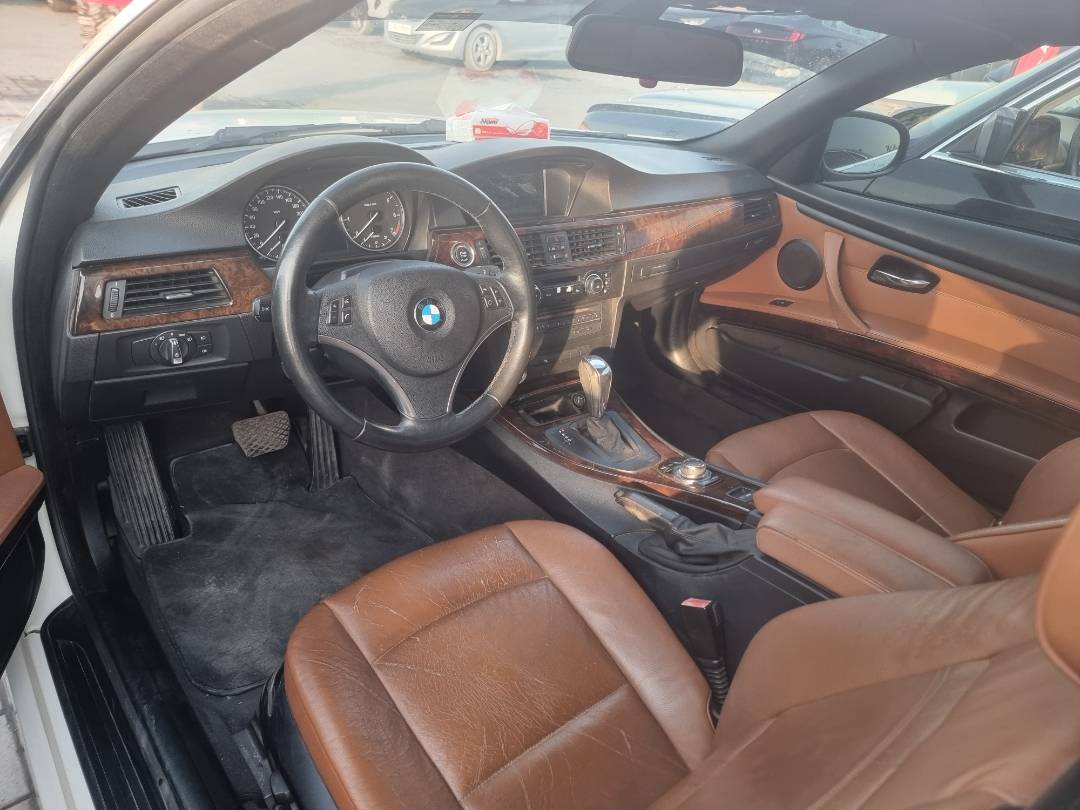 BMW 230i 2011 view 2