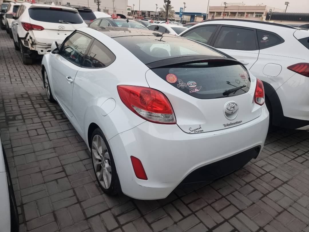 2015 HYUNDAI VELOSTER — 142076 Miles — Lot U238181 — Ind. 12 - Marhaba Auctions Used Cars - Image 5