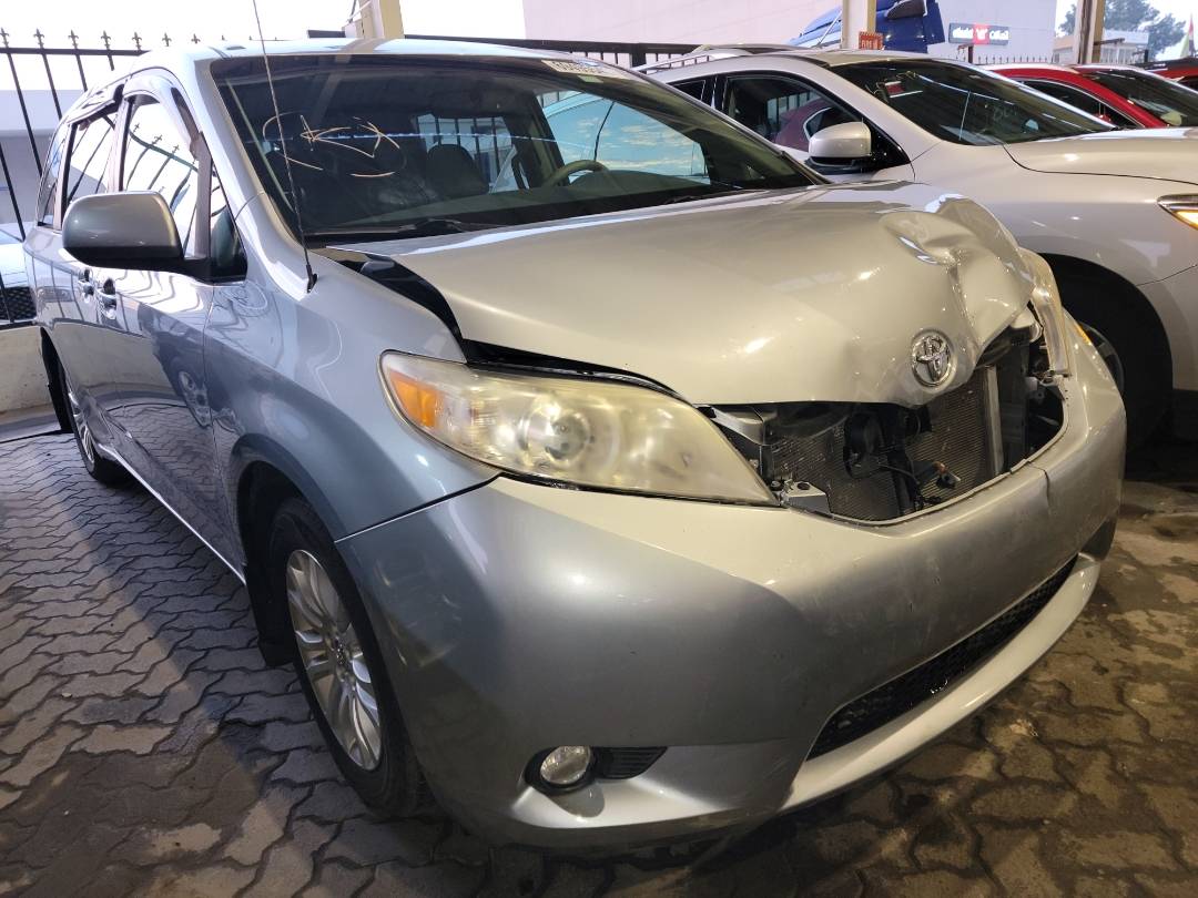 2014 TOYOTA SIENNA — 281719 Miles — Lot 439092 - Marhaba Auctions Used Cars - Image 6