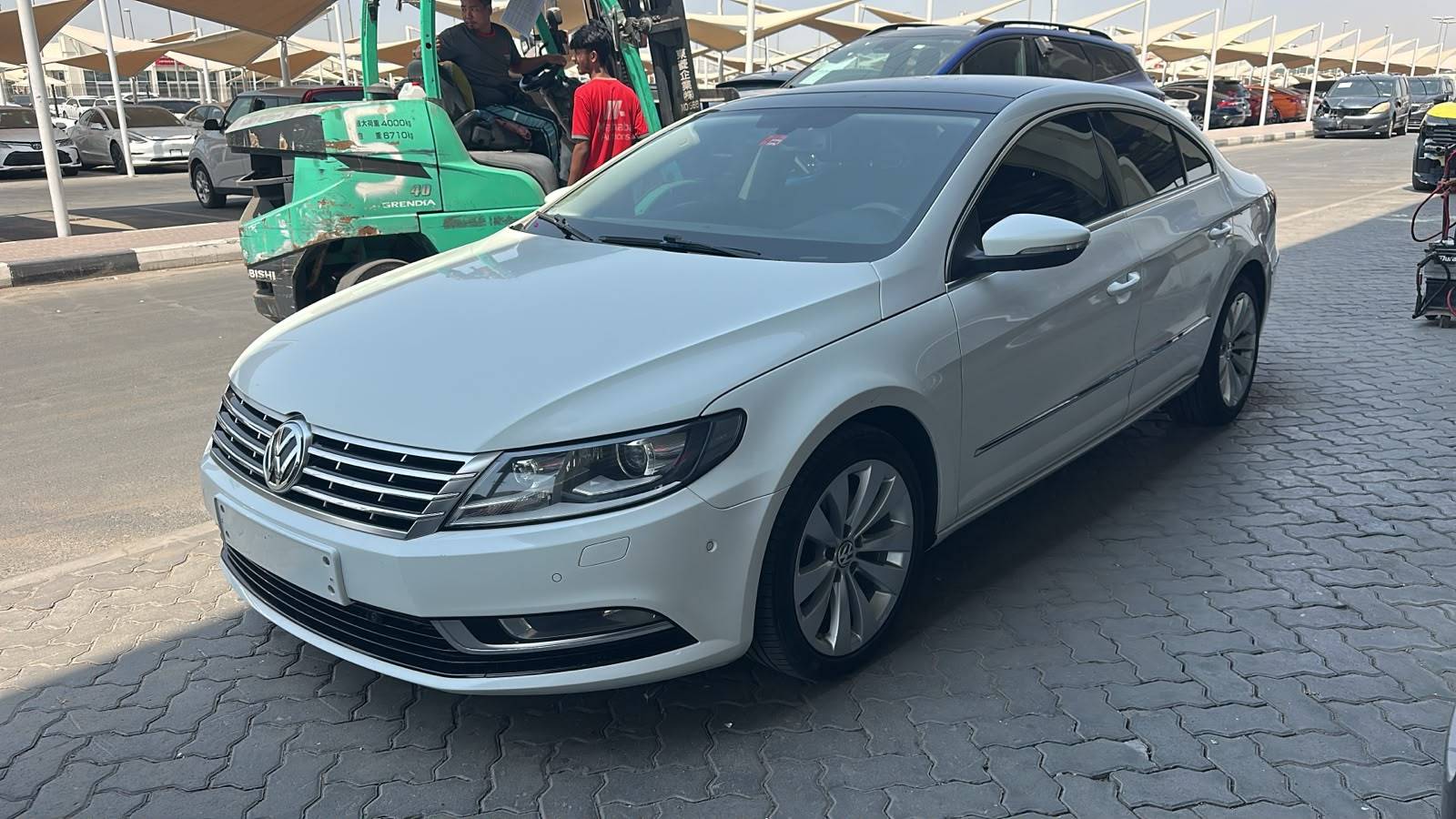 2016 VOLKSWAGEN PASSAT — 184440 KM — Lot AN6GE508311 — Souq - Marhaba Auctions Used Cars - Image 6