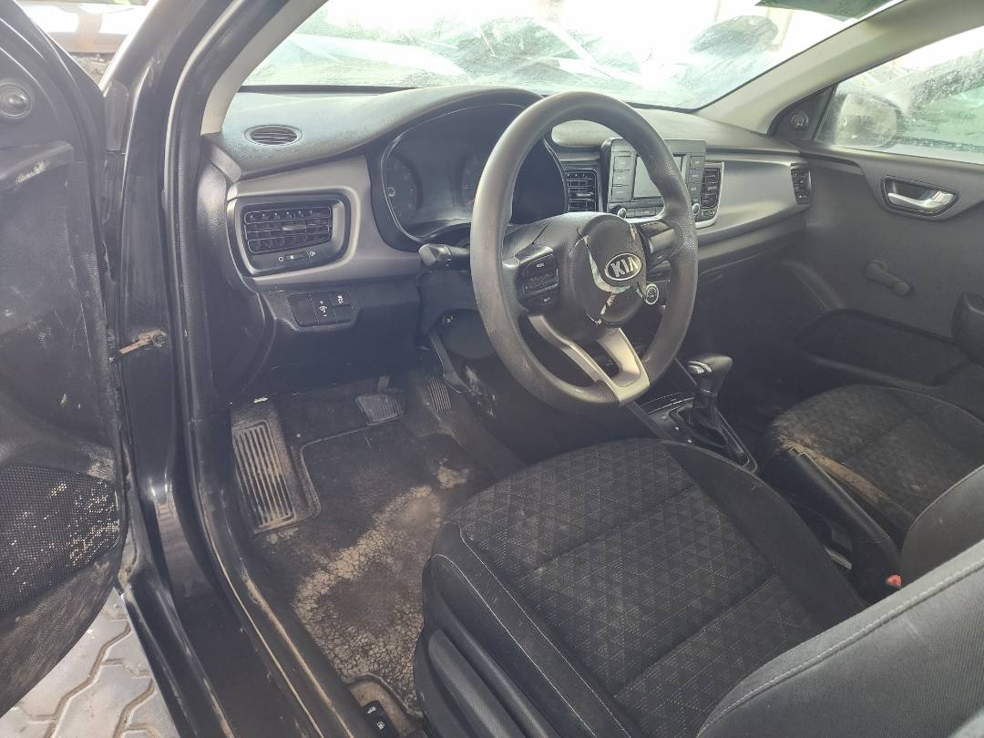 2018 KIA RIO — 61263 Miles — Lot 37022617 - Marhaba Auctions Used Cars - Image 5
