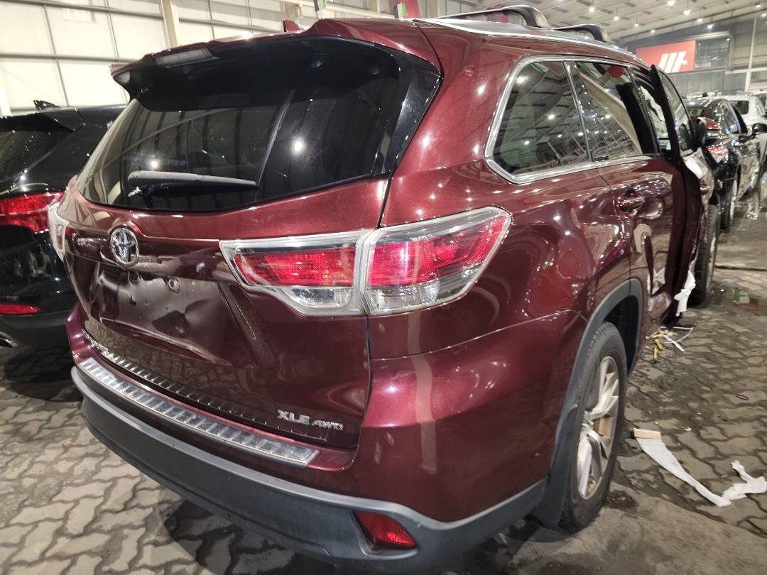 2014 TOYOTA HIGHLANDER — 134958 Miles — Lot 58070213 - Marhaba Auctions Used Cars - Image 4