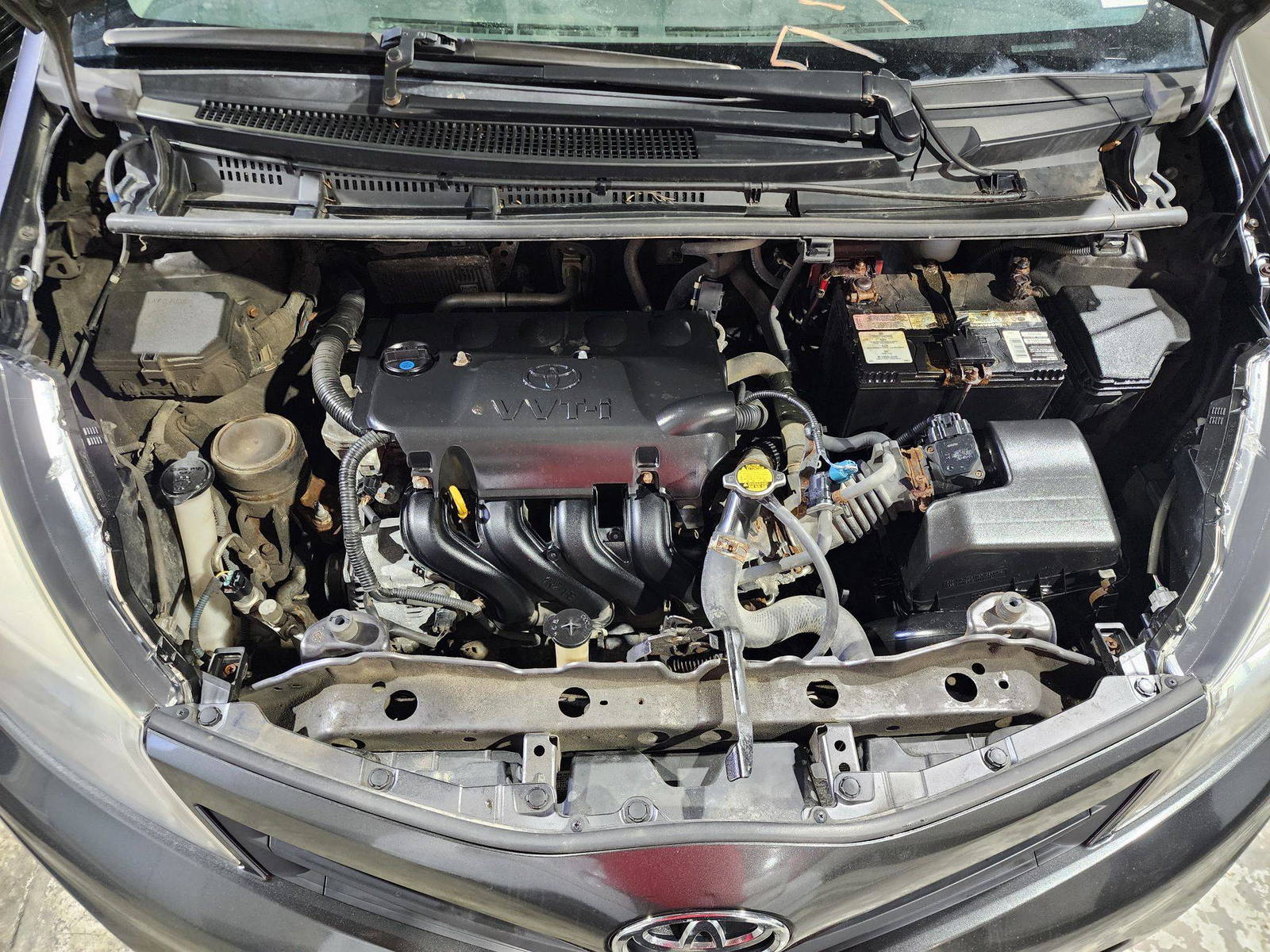 2013 TOYOTA YARIS — 154234 KM — Lot DD561398 — Al Quoz - Marhaba Auctions Used Cars - Image 11