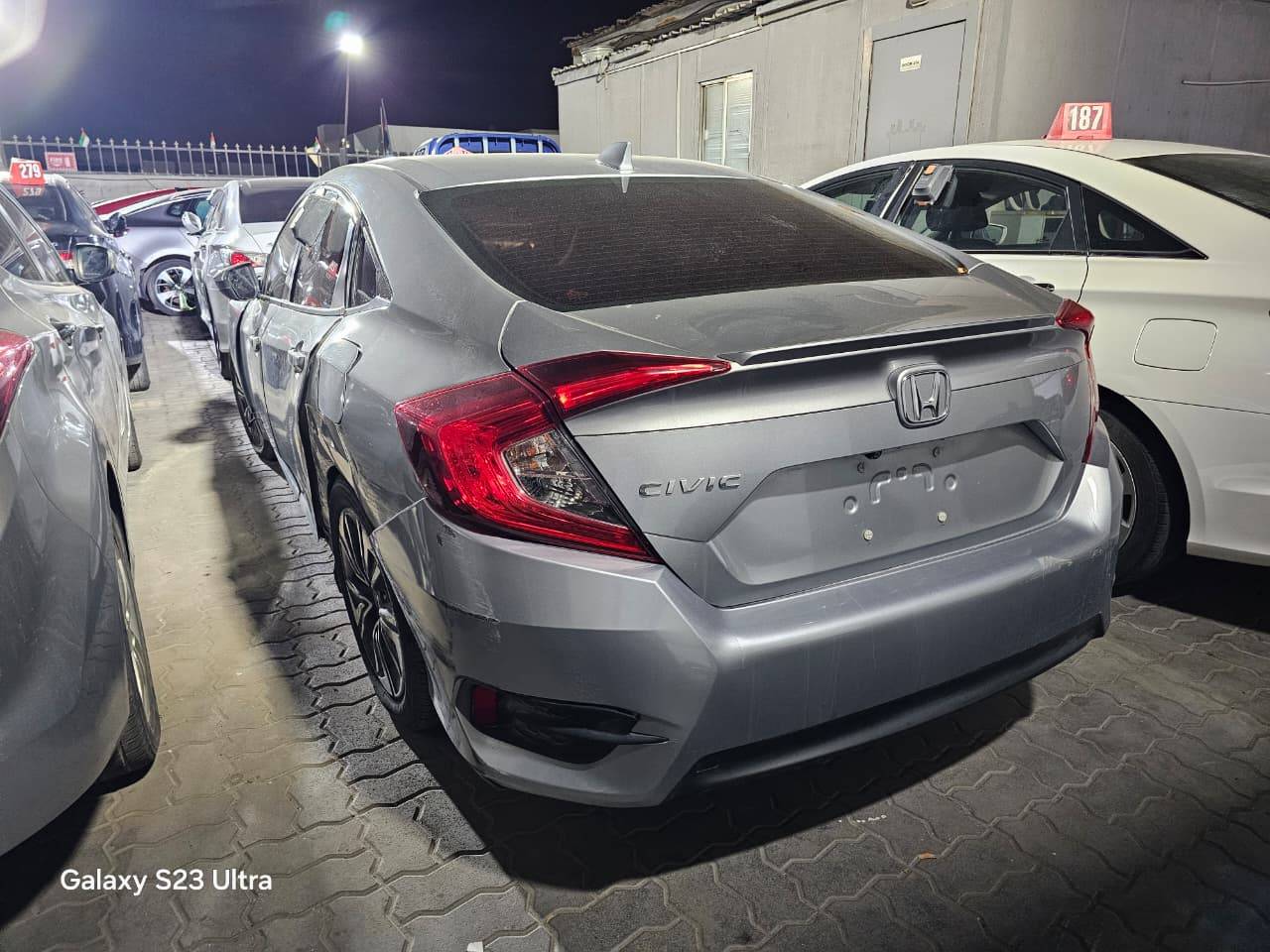 HONDA CIVIC 2018 - Marhaba Auction Used Cars - Image 4