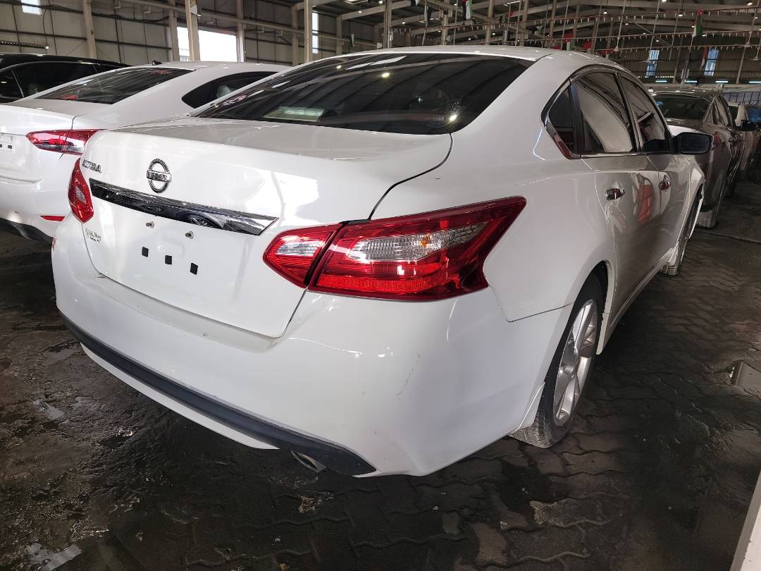 2017 NISSAN ALTIMA — 154766 Miles — Lot N330202 - Marhaba Auctions Used Cars - Image 3