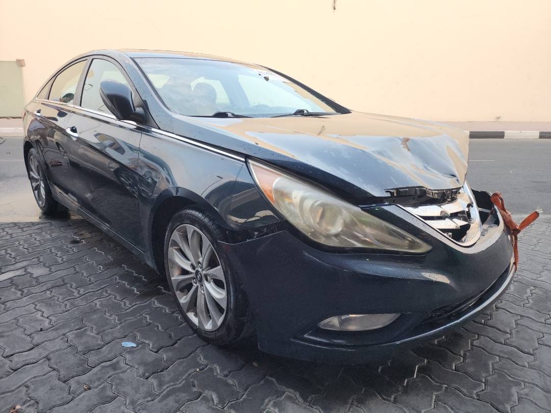 2011 HYUNDAI SONATA — 141115 Miles — Lot 38715088 — Souq - Marhaba Auctions Used Cars - Image 9