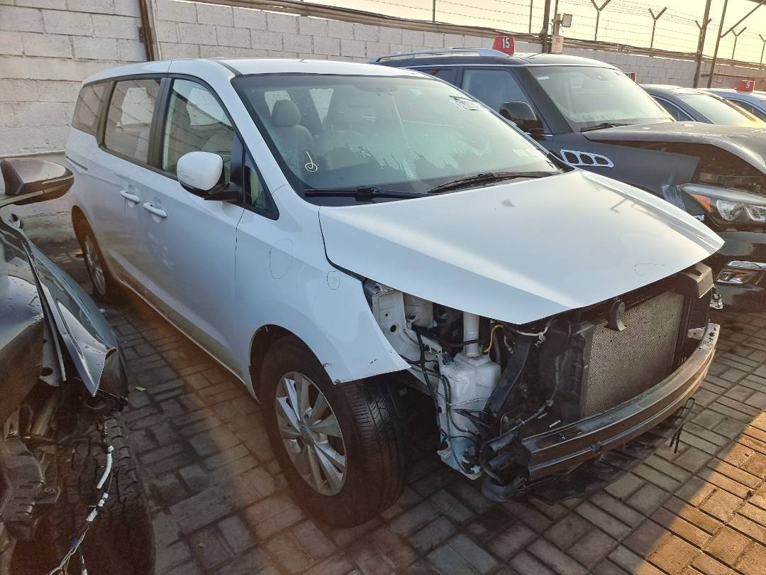 2018 KIA SEDONA — 145009 Miles — Lot 6387026 — Ind. 12 - Marhaba Auctions Used Cars - Image 4