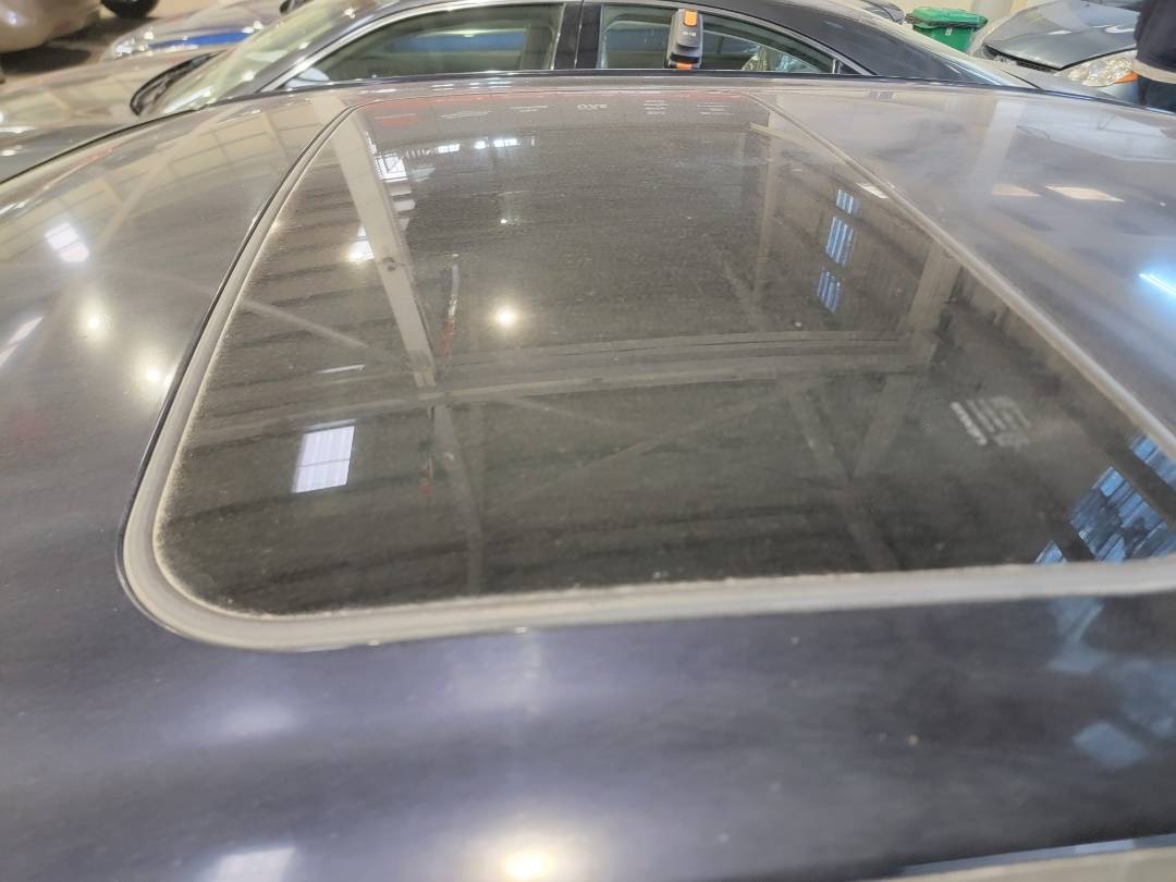 2010 LEXUS HS 250H — 88880 Miles — Lot 027844 - Marhaba Auctions Used Cars - Image 4