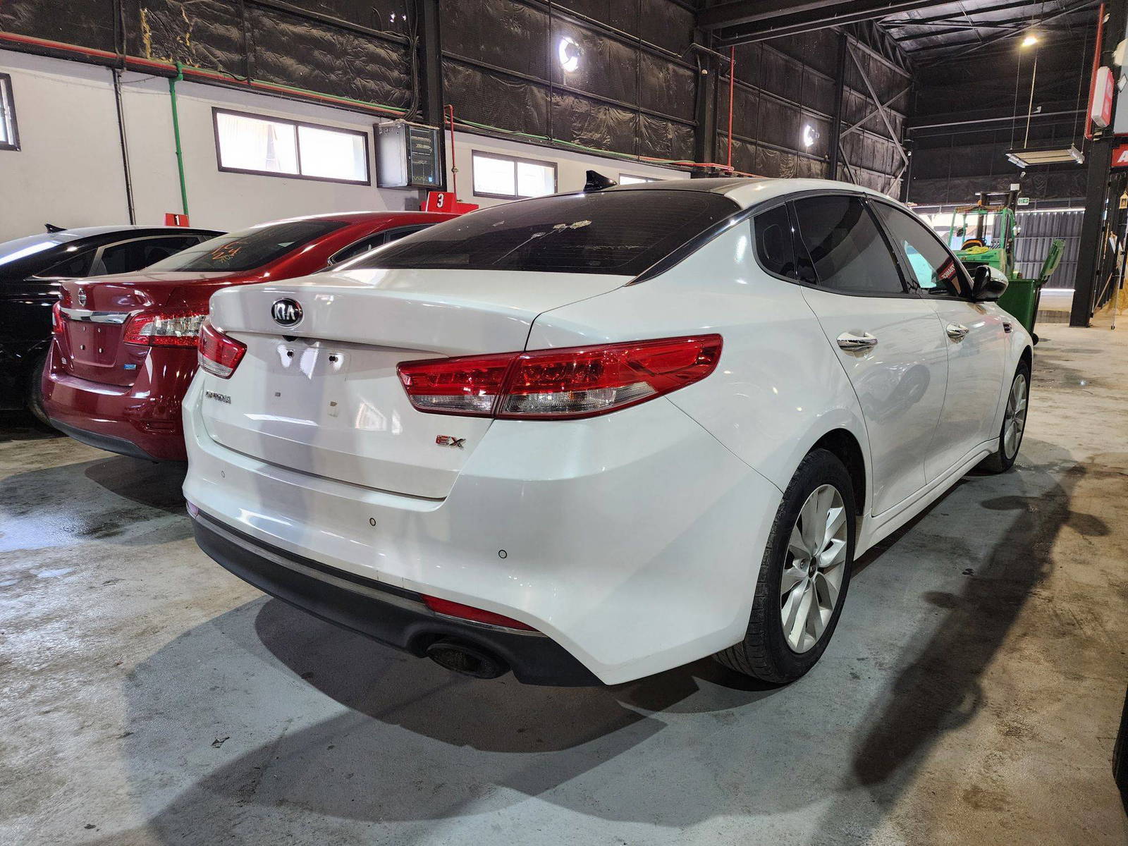 2018 KIA OPTIMA — 140404 Miles — Lot 206975 — Al Quoz - Marhaba Auctions Used Cars - Image 5