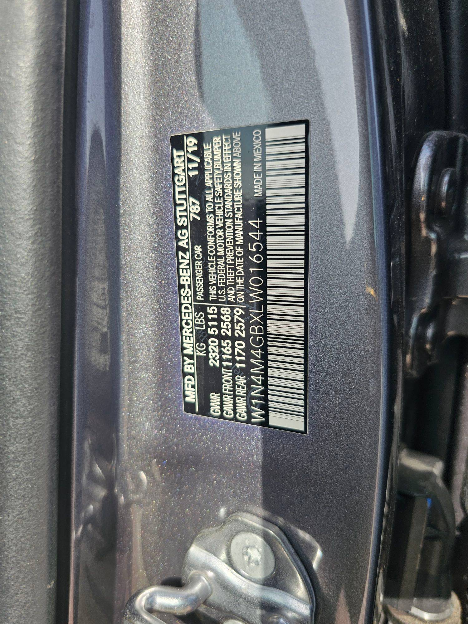 2020 MERCEDES BENZ GLB 250 — 110746 Miles — Lot W016544 — Al Sajaa - Marhaba Auctions Used Cars - Image 10