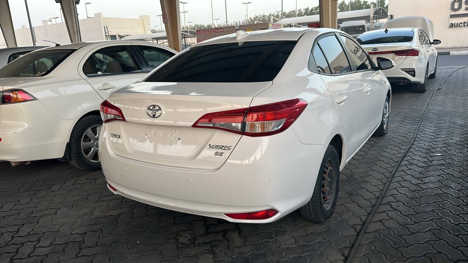 2019 TOYOTA YARIS — sold — 157550 KM — Lot 7K2058076 — Souq - Marhaba Auctions Used Cars - Image 4